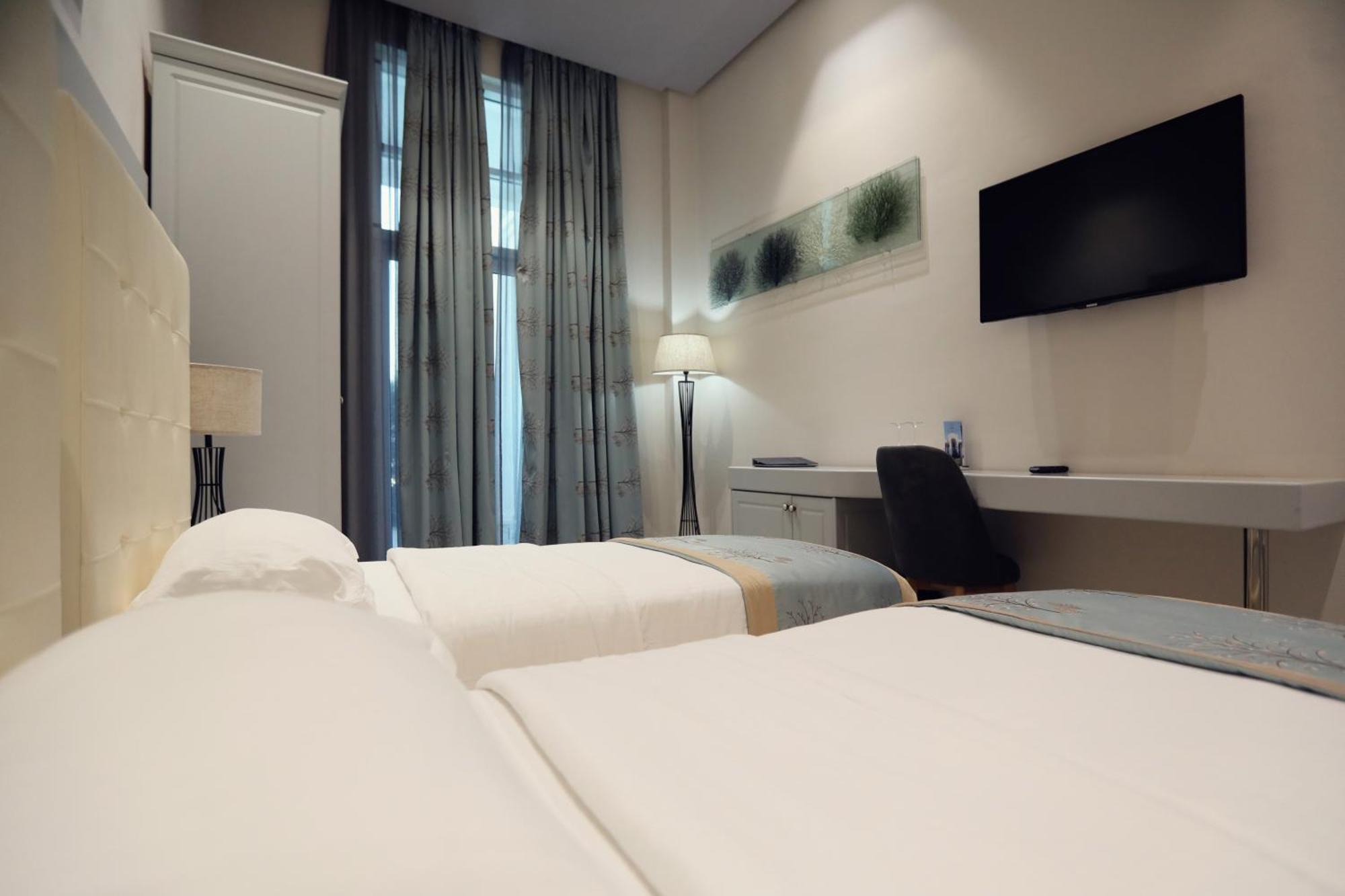 Курортный комплекс Grand Europa Resort, Affiliated By Melia Велипойе