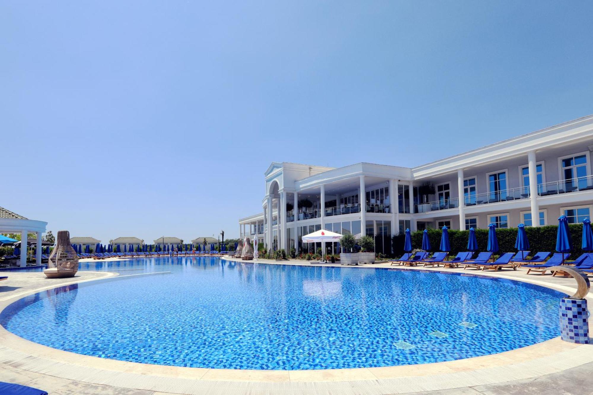 Курортный комплекс Grand Europa Resort, Affiliated By Melia 5*